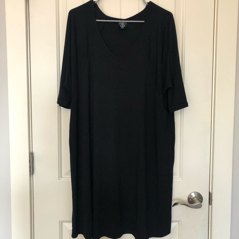GUC XL Agnes & Dora tunic top in Black